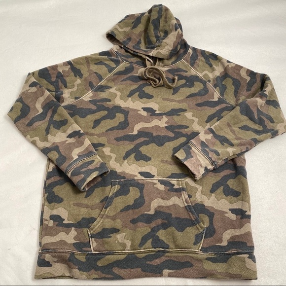 American Eagle Outfitters Tops - American Eagle green camouflage pullover hoodie S